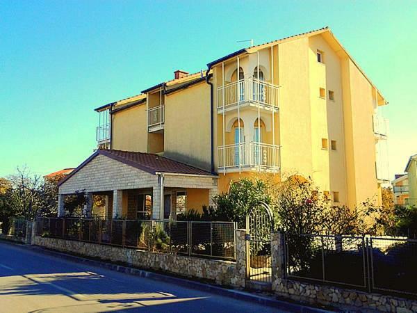 Villa Dora Biograd Na Moru Exterior foto